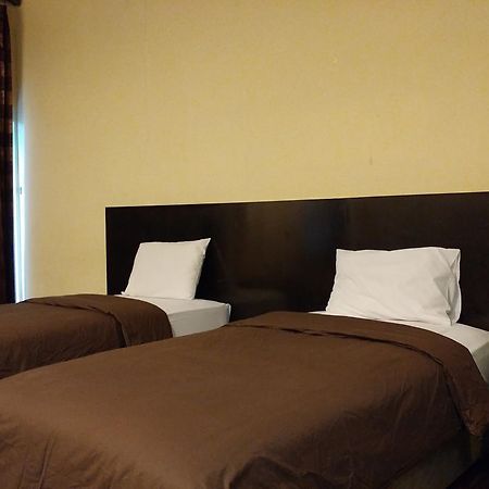 Quint Hotel Manado Zewnętrze zdjęcie